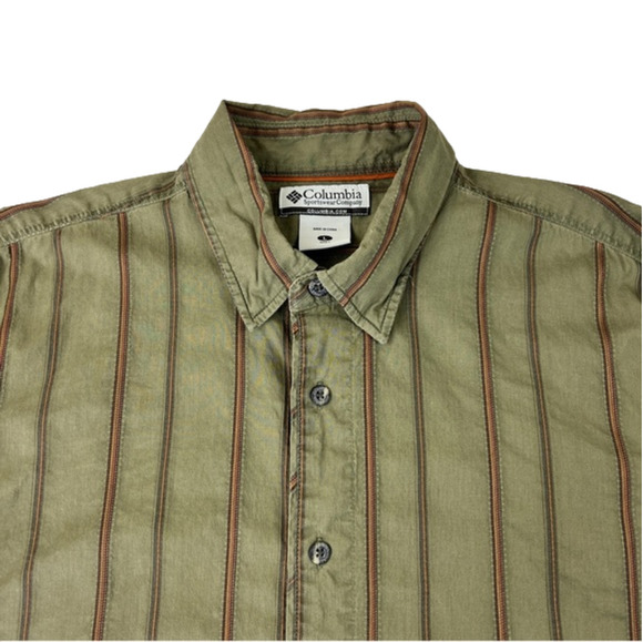 Men's Columbia Green Casual Button Down Shirt - Picture 1 of 9